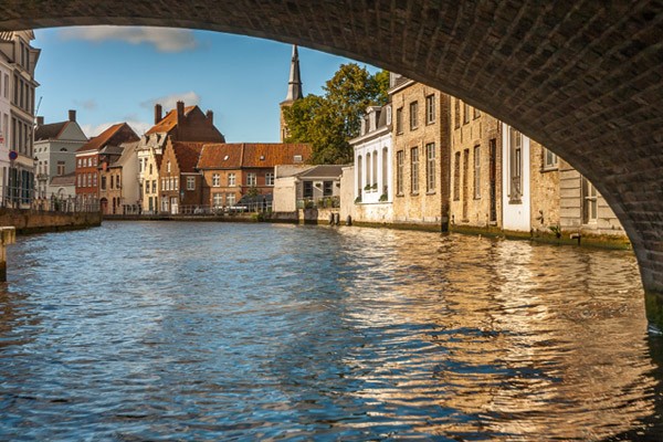 Brugge Gezilecek Yerler & Seyahat Rehberi