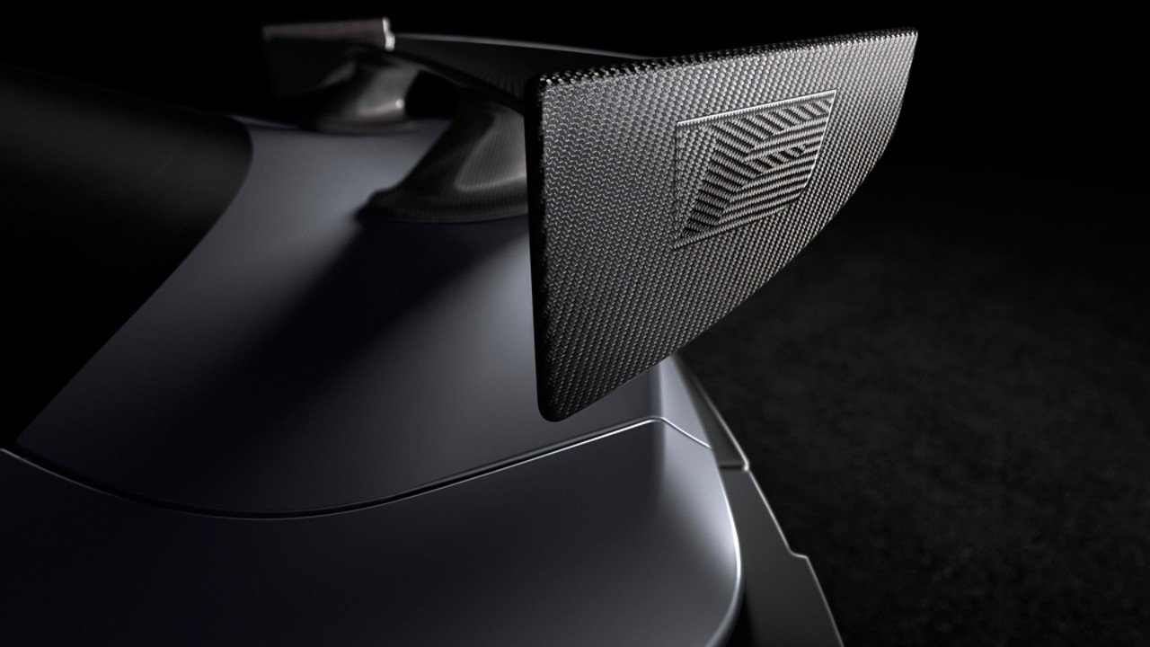  Everyday excellence – perfecting performance in the new lexus ls 