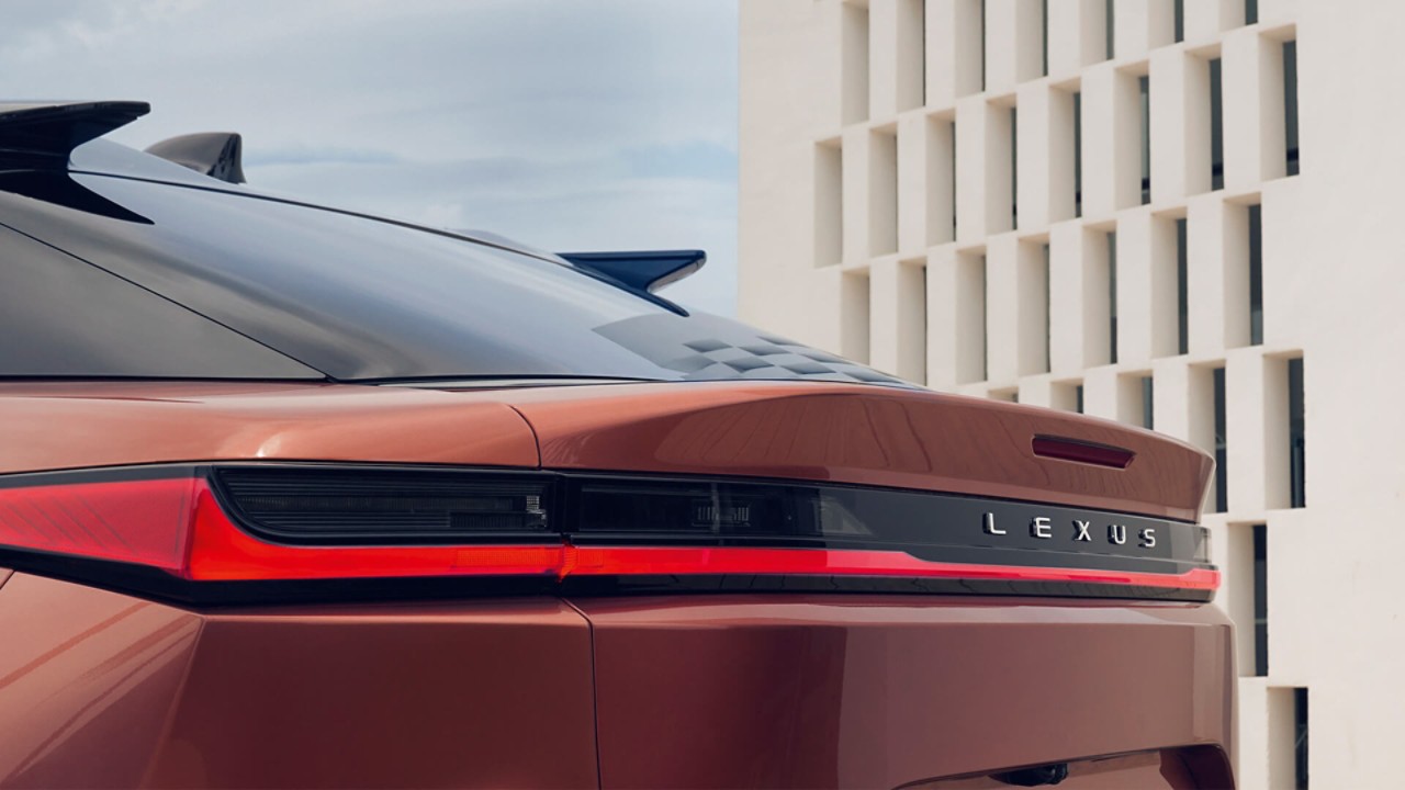 2022-dxp-lexus-business-grid-finance-and-insurance-1920x1080