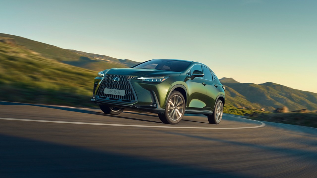 LExus self-charging hybrid